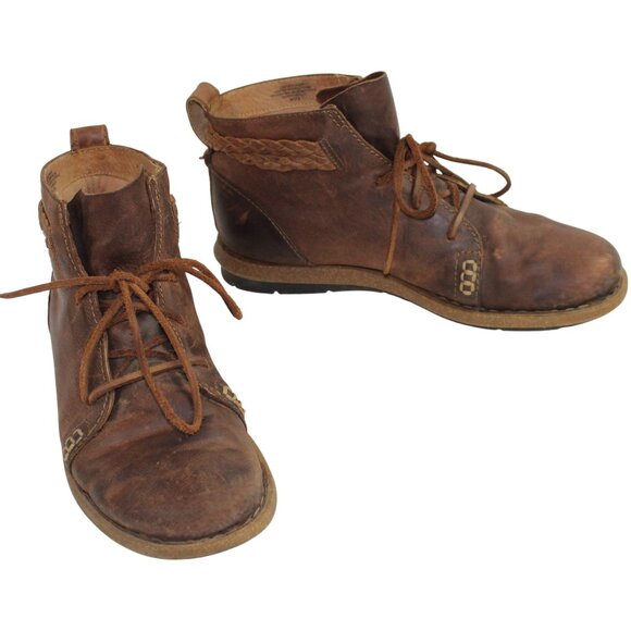 Born Temple Distressed Burnished Dark Brown Lace Up Ankle Boot Size 9 - Picture 7 of 10